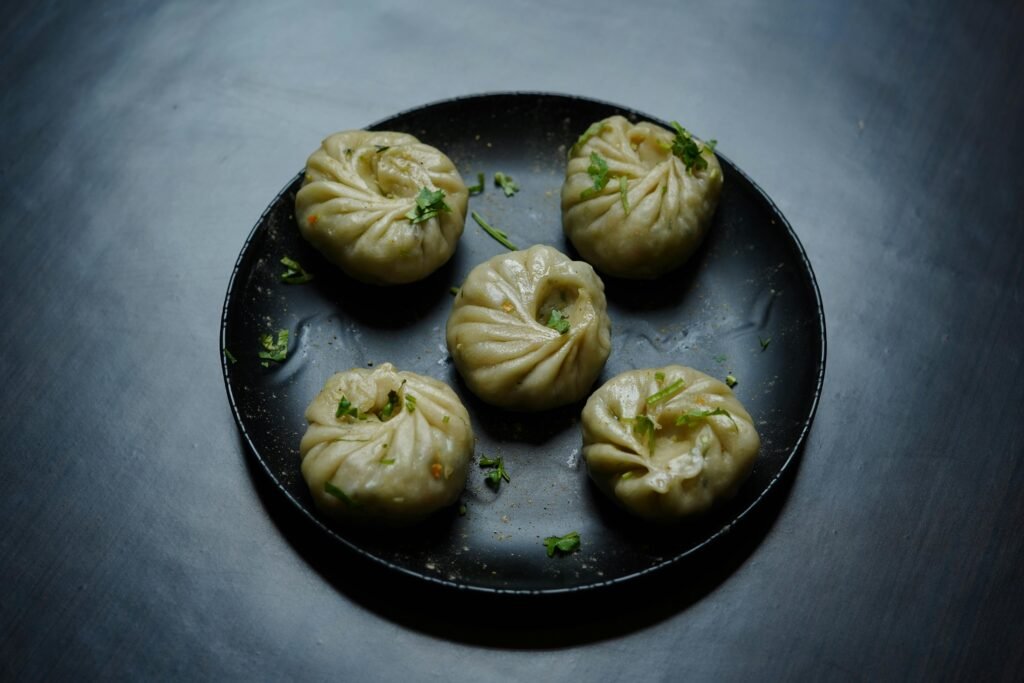 अगर "Momos" खाकर आपको भी हो रही है उल्टिया ,तो कहीं आपको ये जानलेवा बिमारी तो नहीं?